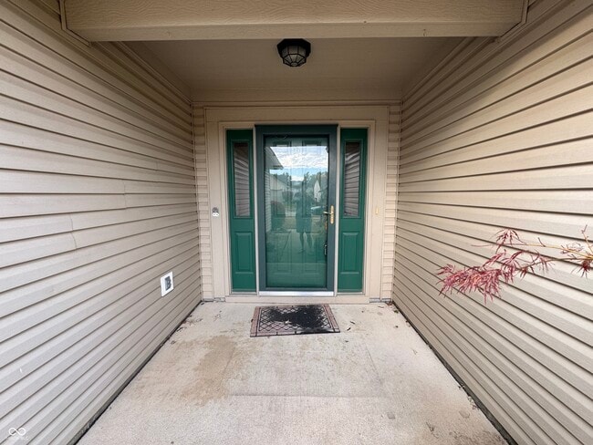 Photo - 4630 Welton St