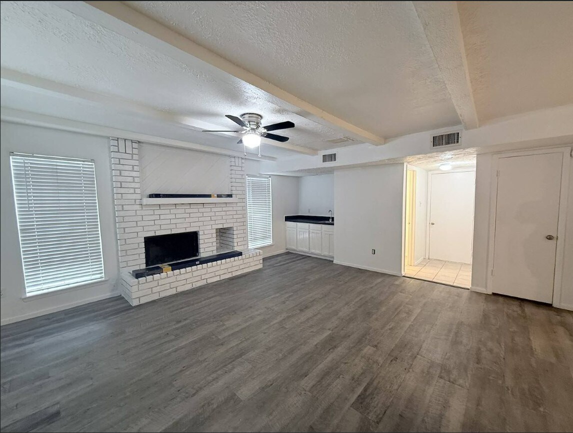 Photo - 3610 Timber Rock Ct