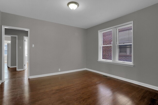 Photo - 5036 Tholozan Ave Unit 1F