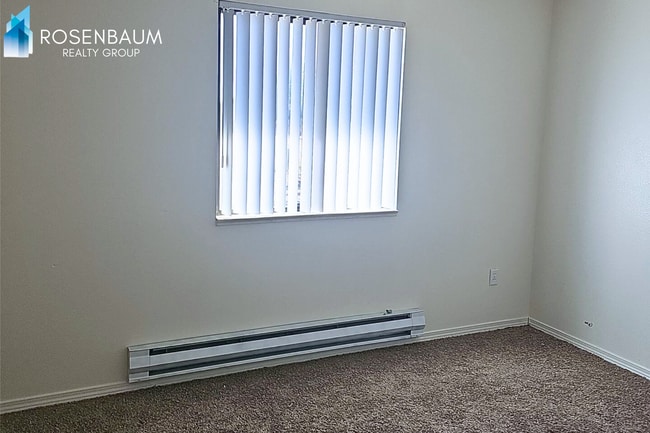 Photo - Charming 2-bedrooms, 1.5-baths home nestled in the heart of Prescott Valley!