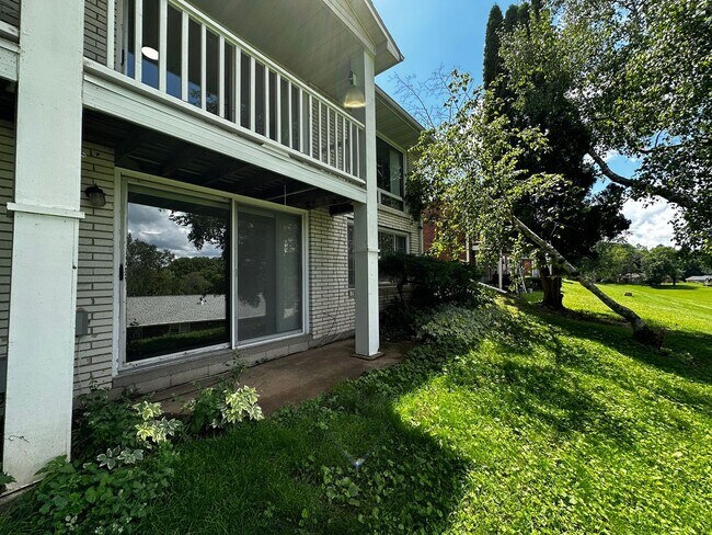 Photo - 3041-3043 Humboldt Rd. DUPLEX Unit 3041