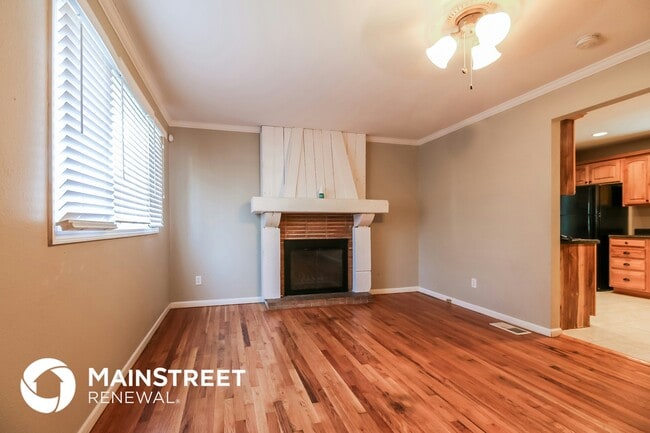 Photo - 2624 S Evanston Ave