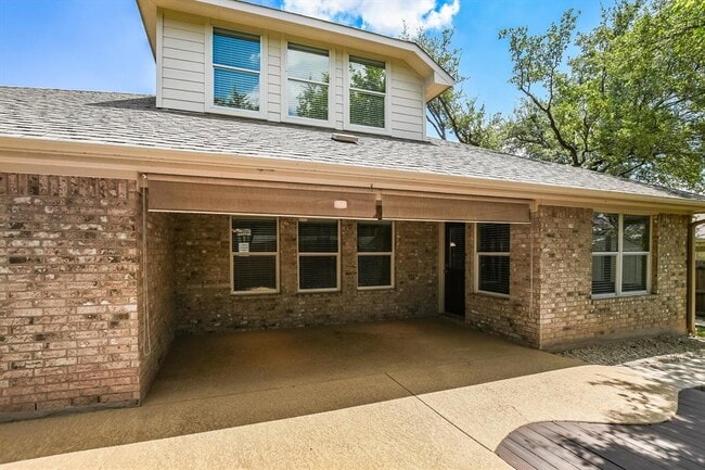 Photo - 401 King Eider Ln