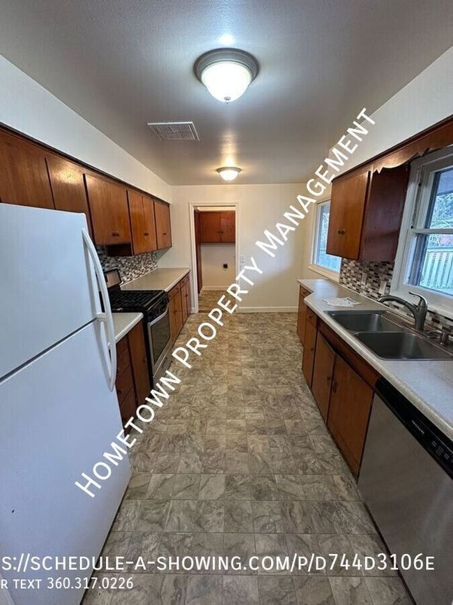 Photo - 4904 14th Ave SE