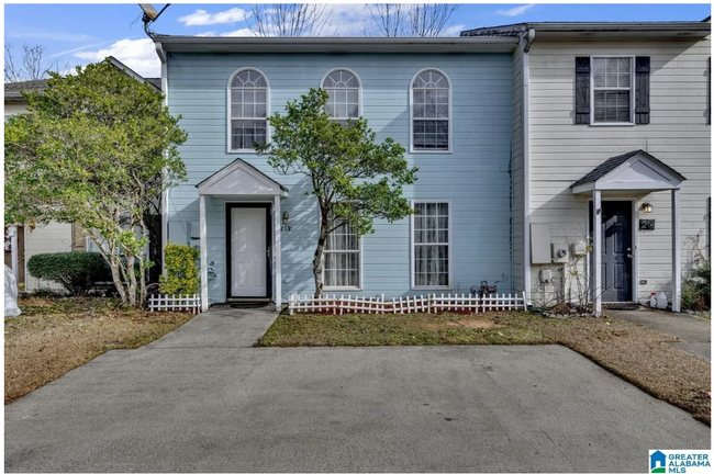 Photo - 218 Willow Point Cir Townhome