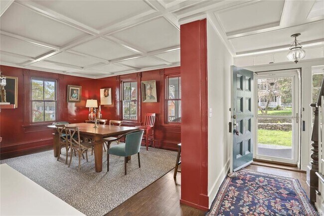 Photo - 40 Church St