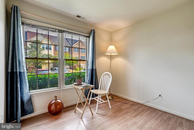 Photo - 5518 Sully Lake Dr