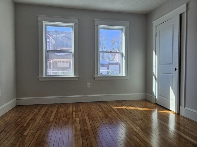 Photo - 9 Victoria St Unit 1