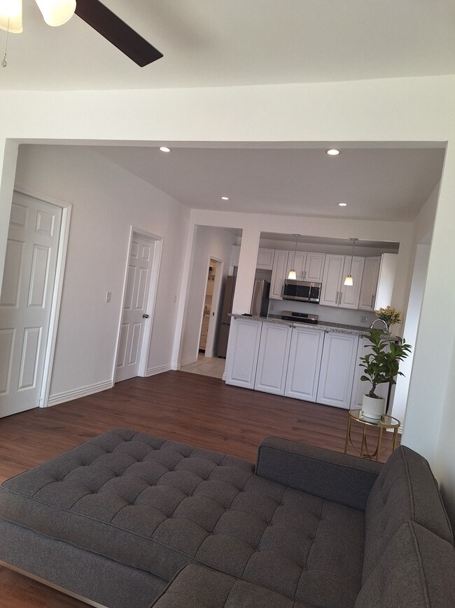 Photo - 4361 Camero Ave