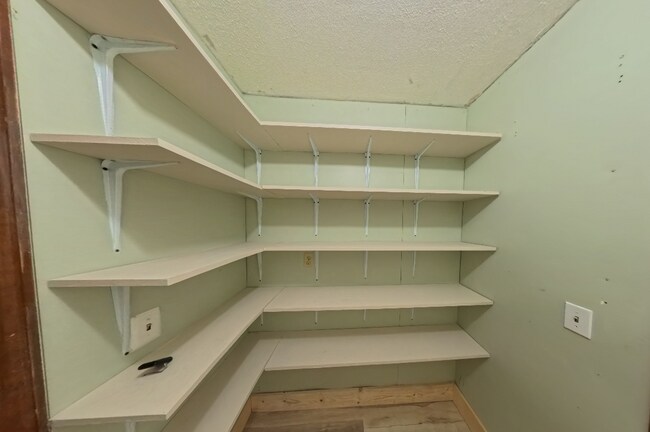 Photo - 3054 Cobblewood Ln W
