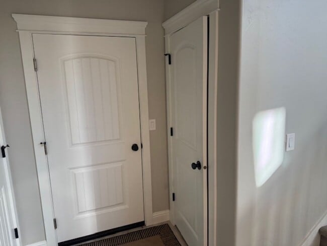 Photo - Newer town home in Elko