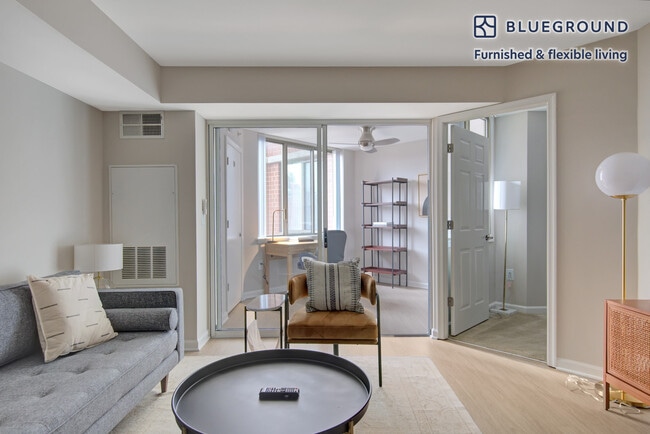 Photo - 450 Massachusetts Ave NW Unidad FL10-ID271