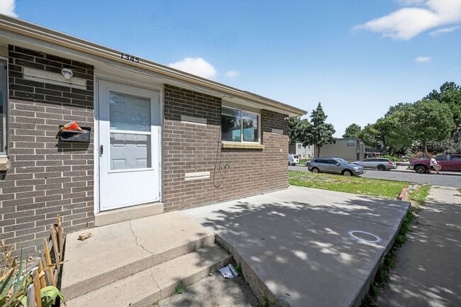 Building Photo - 1341 Xanadu St Rental