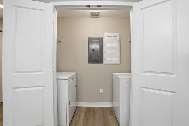 Photo - 3605 High Ridge Rd Unit 204