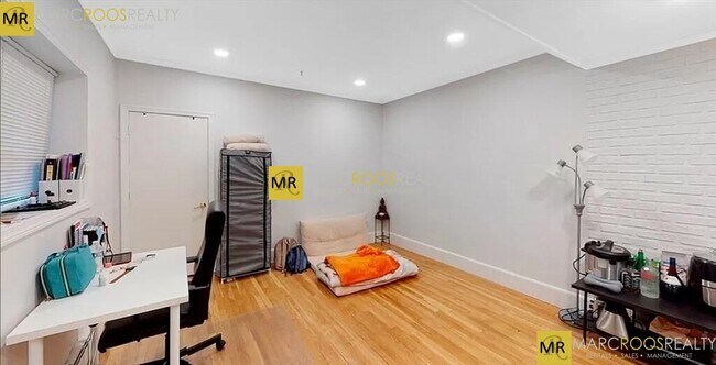 Photo - 513 Beacon St Unidad 6