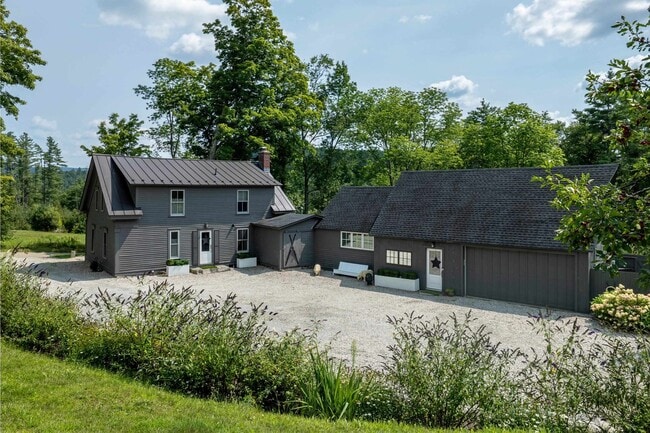 Photo - 1303 Goodaleville Rd