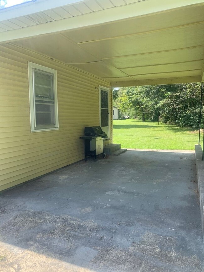 Photo - 2 Bedroom 1 Bath home in Pollocksville