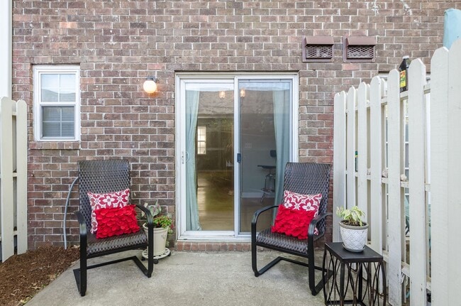 Photo - Coastal Convenience at Rivers Point Row!