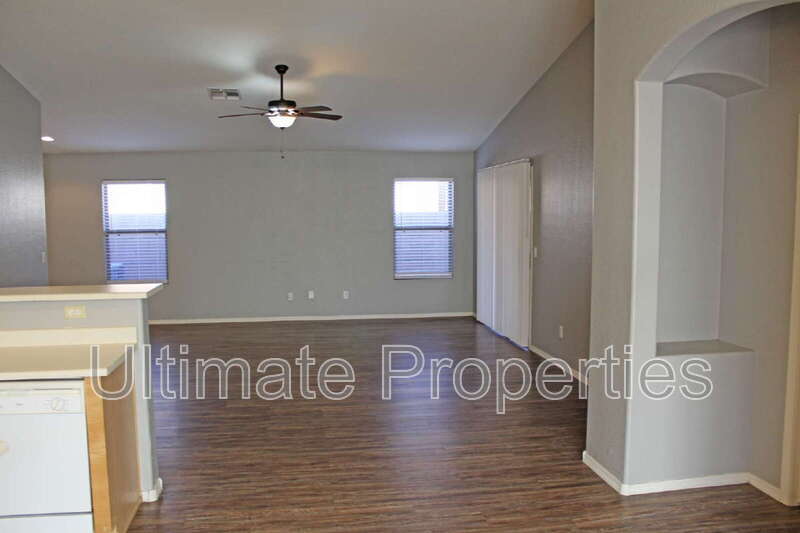 Photo - 15920 W Tara Ln House