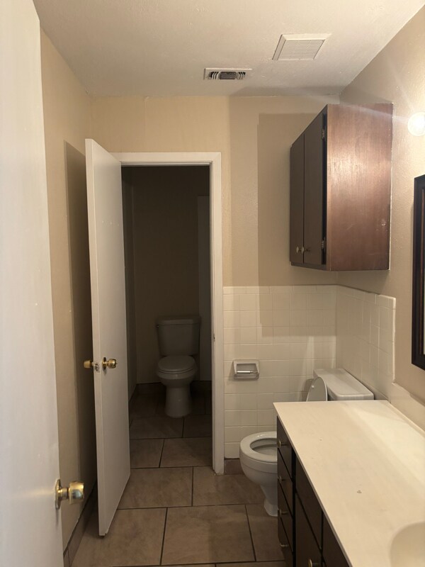 Photo - 3225 Crites St Unidad 102