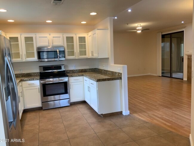 Photo - 15252 N 100th St Unit 1152