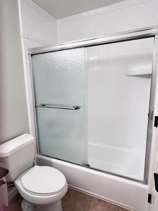 Photo - 880 E Fremont Ave