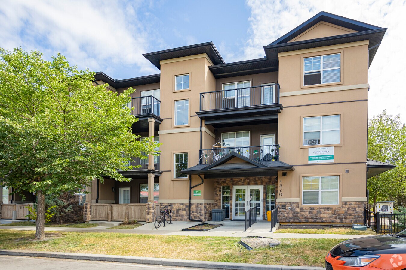 Photo - Victoria Gardens