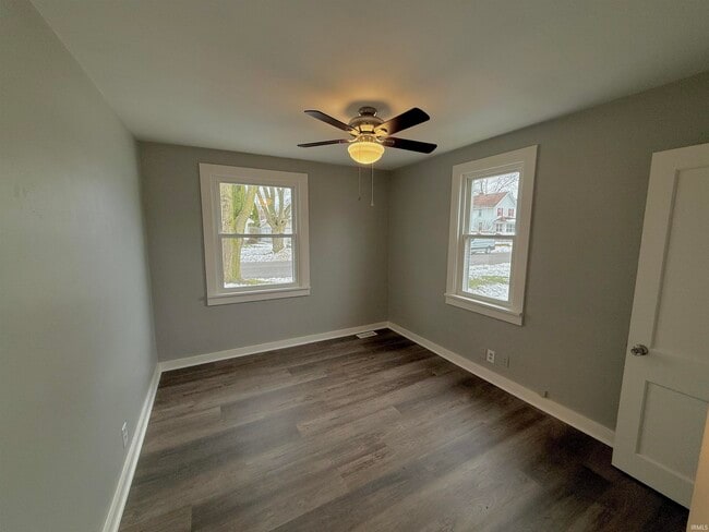 Photo - 1155 Hartzell St