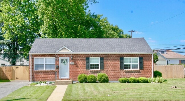 Photo - 415 Cleveland Ave