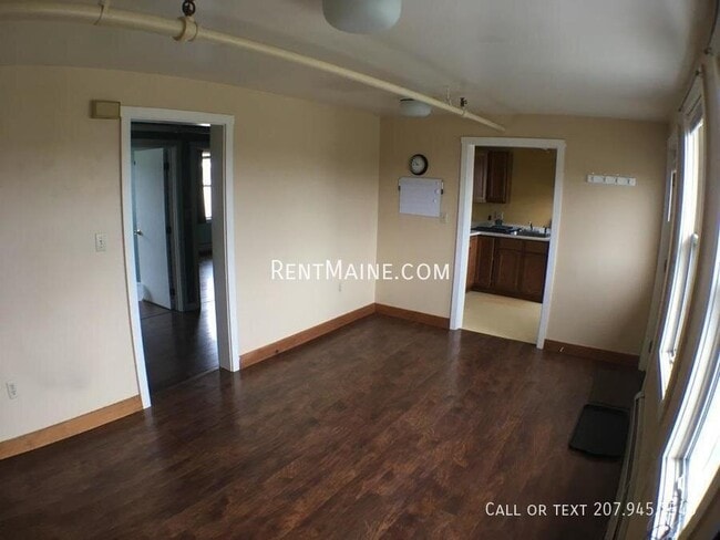 2412 Western Ave Unit T