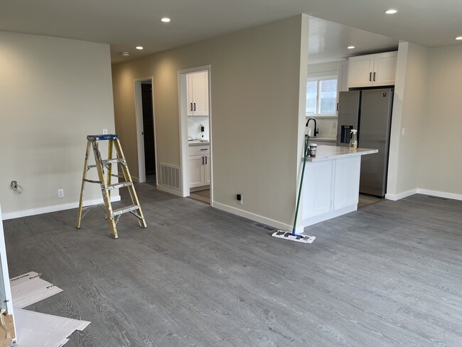 Photo - 85 Longview Dr Unit 85