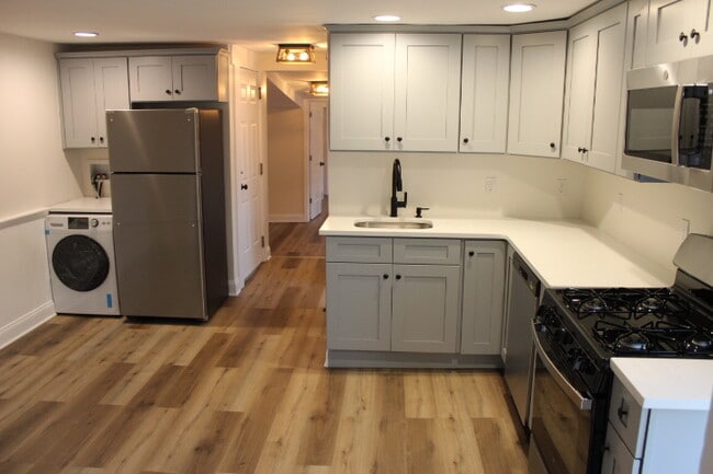 Photo - 43 1st Ave Unit 4