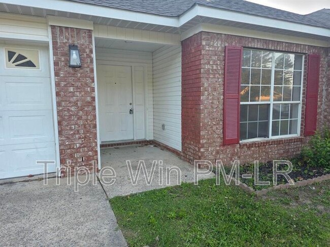 Photo - 66 Nevada Ln