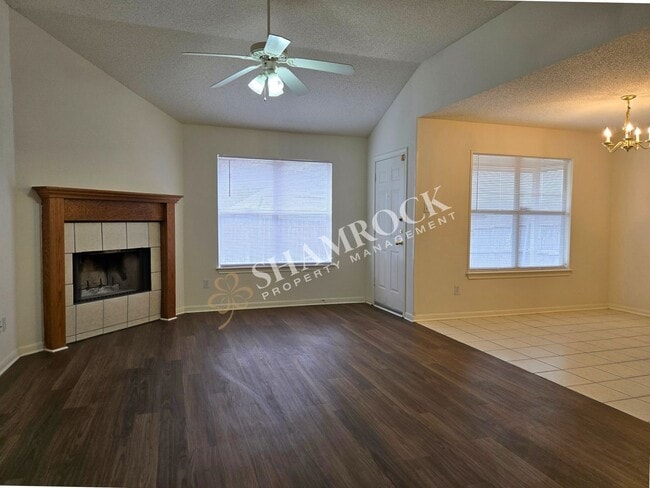 Photo - Cougar Ridge Duplex