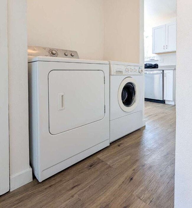 Photo - 8026 51st Ave NE Unidad 1