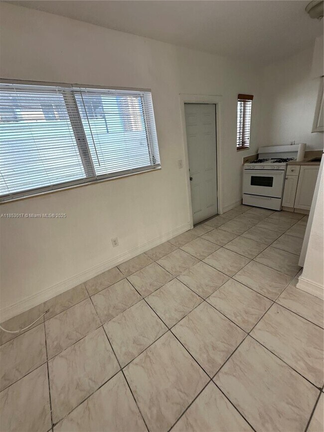 Photo - 350 75th St Unit 209