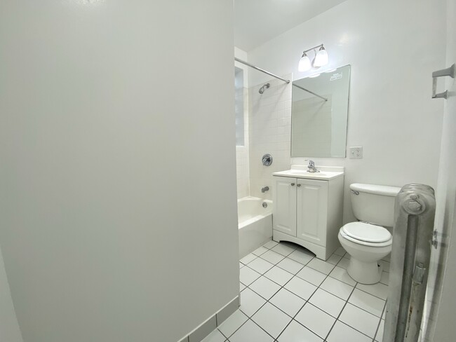 Model 2 - Coming Soon - 4241 Kenmore Apartments
