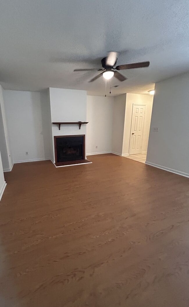 Photo - Affordable 2BR Duplex in Ladson!
