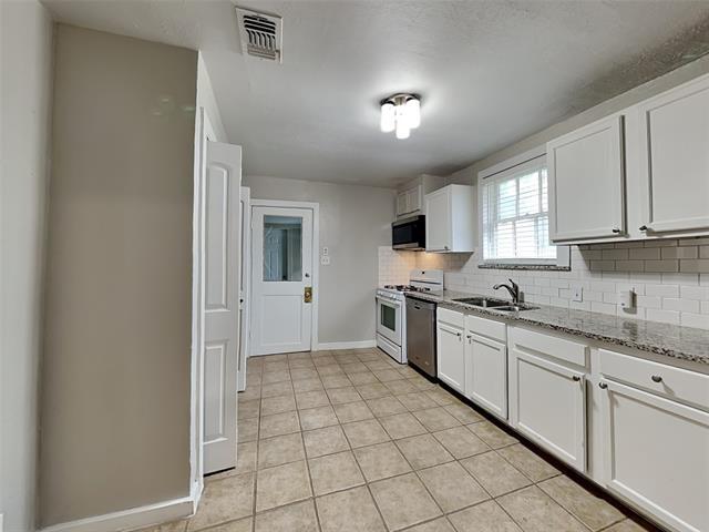 Photo - 2015 McMillan Ave