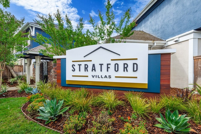 Stratford Villas Apartments