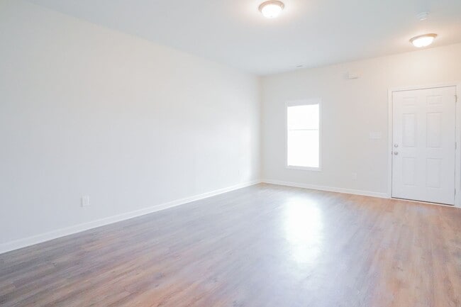 Photo - 2 Bedroom Townhome-Close to Downtown Clayton!