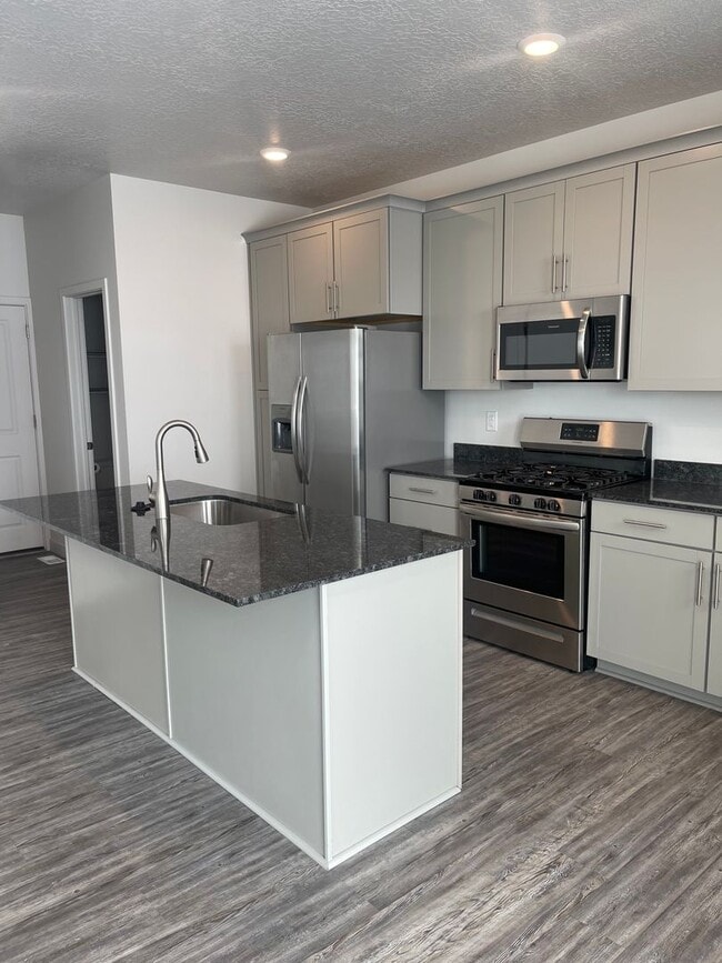 Photo - Beautiful Saratoga Springs Townhome for rent!