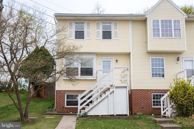 Building Photo - 28 Talcon Ct