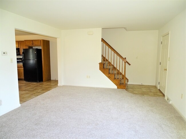 69 Gable Dr