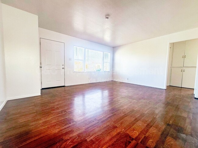 Photo - 109 Rochex Ave