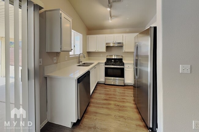 Photo - 2858 Mt Hope Dr