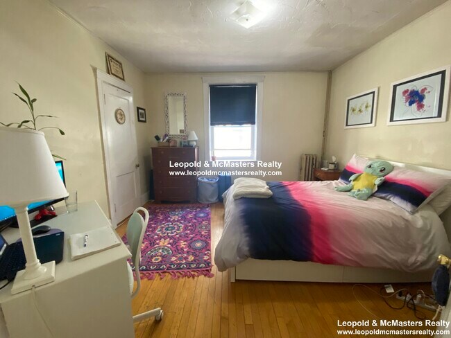 Photo - 139 Davis Ave Unit 142 davis ave 2