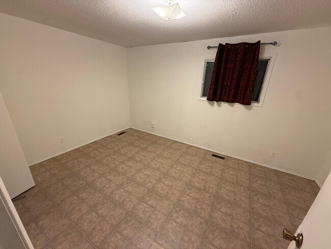 Photo - 29 Laurel Leaf Ln