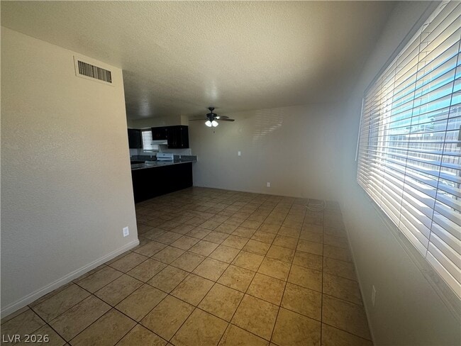 Photo - 4360 Twin View Cir