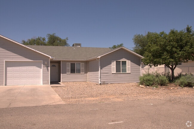 Building Photo - 3178 D 1/2 Rd Rental